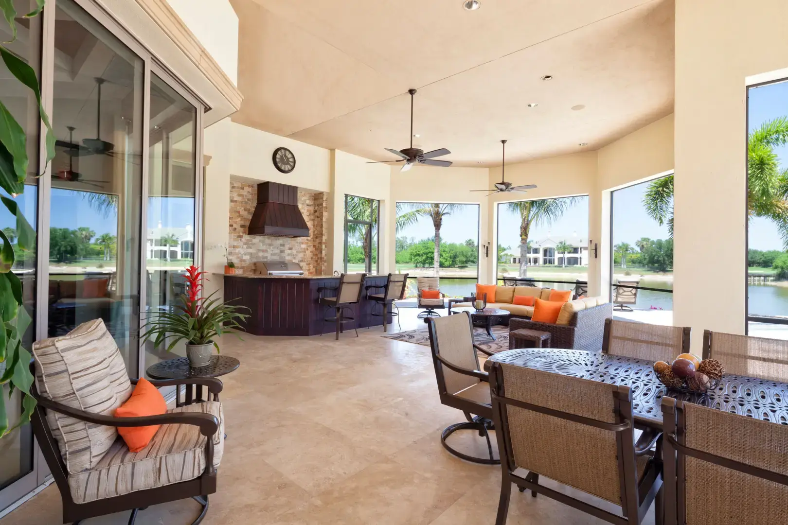 Travertine Tile Installation - Tampa, FL
